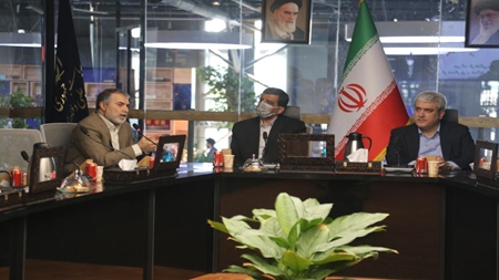 کرمی: حمایت از زیستبوم خلاق به رونق اقتصاد میانجامد؛ دستاوردهای فرهنگی فرصتی برای صادرات میشود؛ 115 شرکت خلاق در حوزه صنایع دستی، گردشگری و میراث فرهنگی فعال هستند