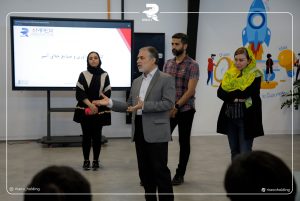 برگزاری تور فناورانه در کارخانه نوآوری و صنایع خلاق آمپر 