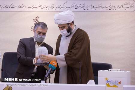  رونمایی از کتاب سال اسباب بازی ایران