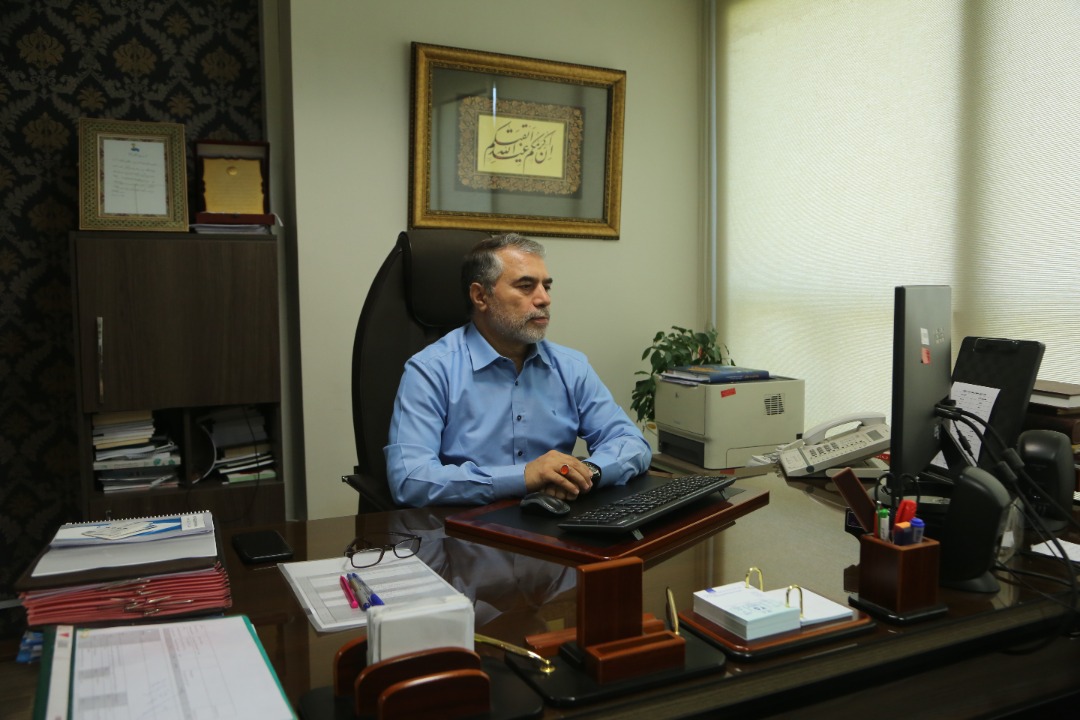 پرویز کرمی رئیس مرکز و دبیر ستاد‌ فناوری های نرم و توسعه صنایع خلاق معاونت علمی و فناوری ریاست جمهوری به مناسبت تاسیس سرویس علمی و فناوری برنا یادداشتی منتشر کرد 